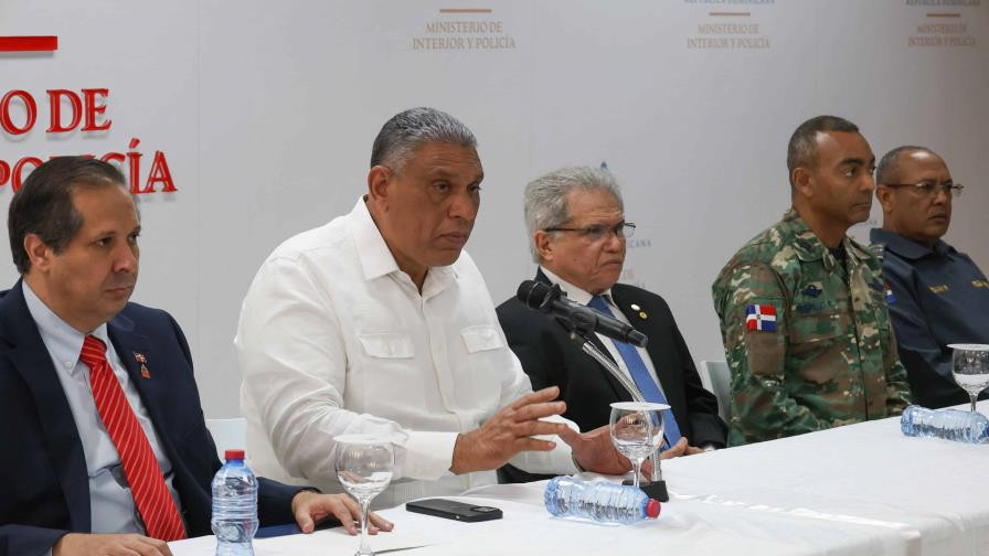 Pensionados y retirados de pn reforzaran la seguridad en hospitales  focus min0.08 0.35 896 504