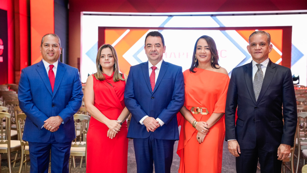 Celebrando Logros 2025