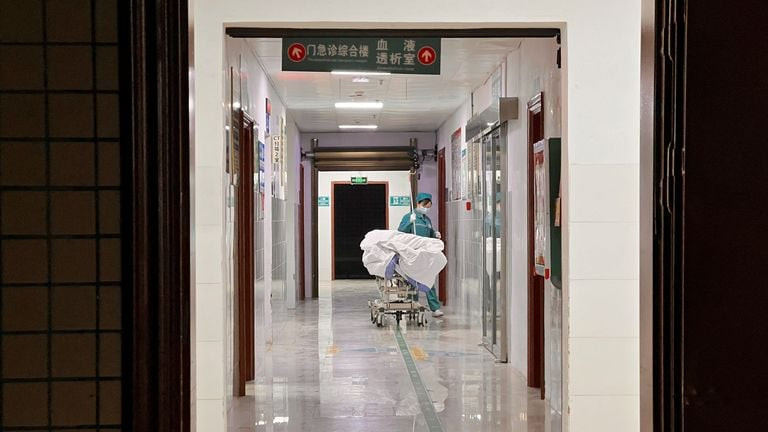 2025 09 12T081716Z 1 LYNXNPEL8B0B7 RTROPTP 4 ASIA POPULATION CHINA HEALTH