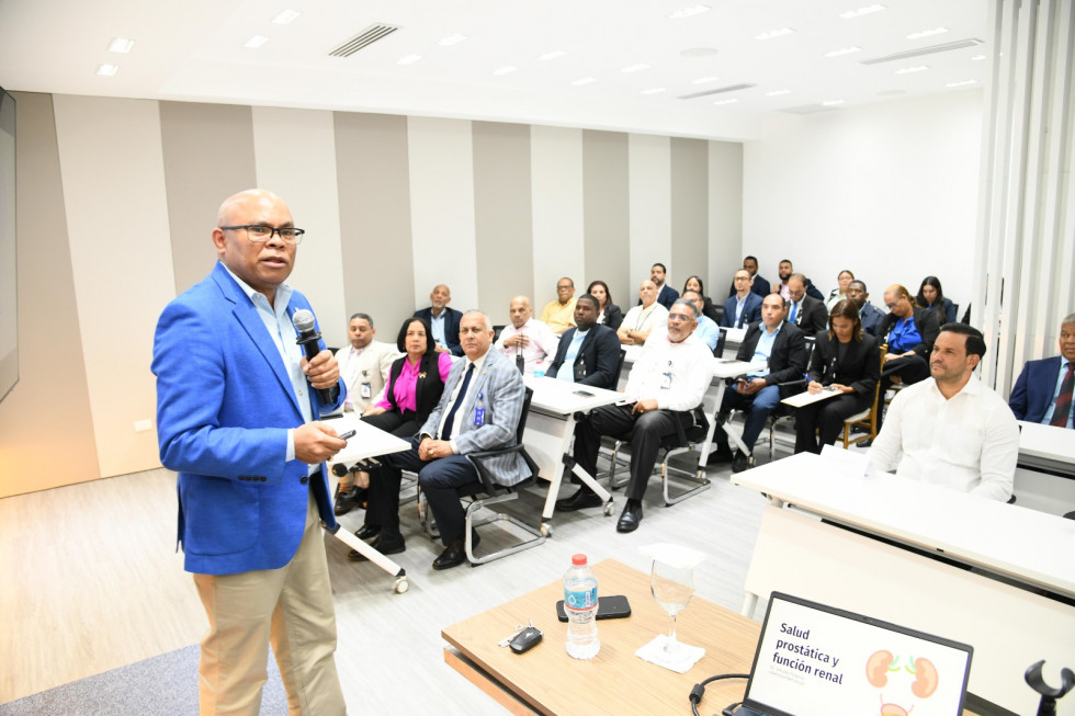 Alfredo Polanco del Orbe durante conferencia Foto Camara de Diputados
