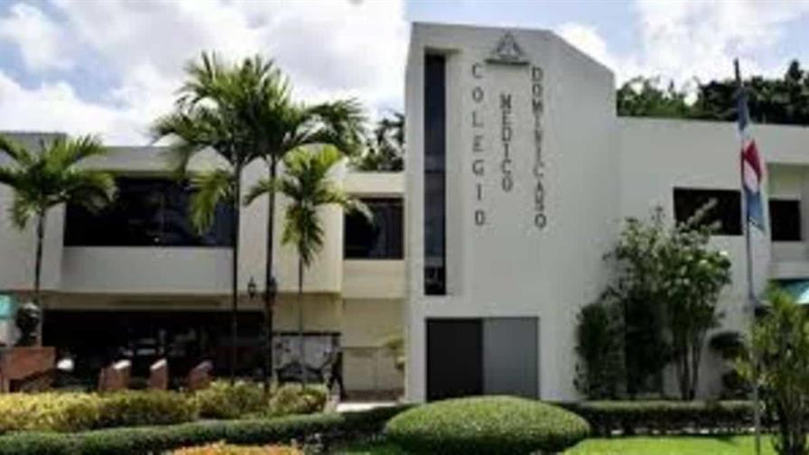 Cmd anuncia aumento en pensiones de mas de mil medicos 5a456d2e focus 0 0 896 504